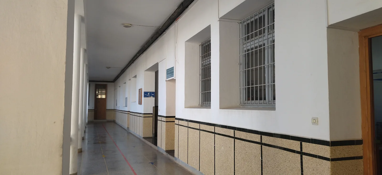 Menuiserie aluminium — Faculté des Sciences de Rabat — chantier HTTC