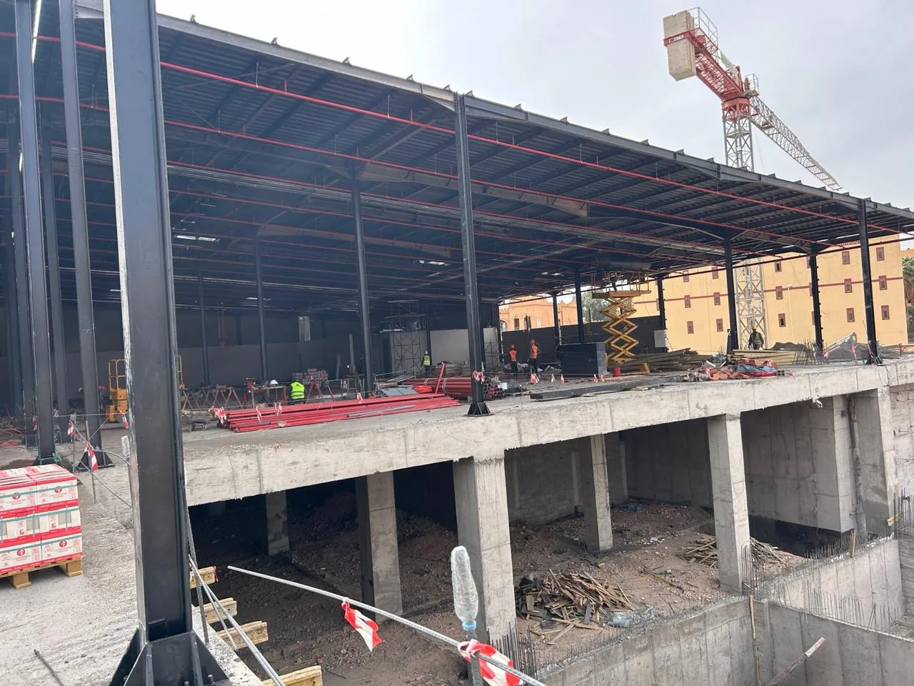 Centre commercial Marjane et station-service — Ouarzazate — vue 2